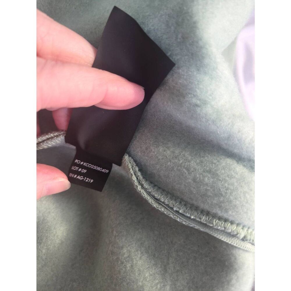 COMFRT Airplane Mode Travel Full Zip Hoodie Sz. L - Picture 9 of 12